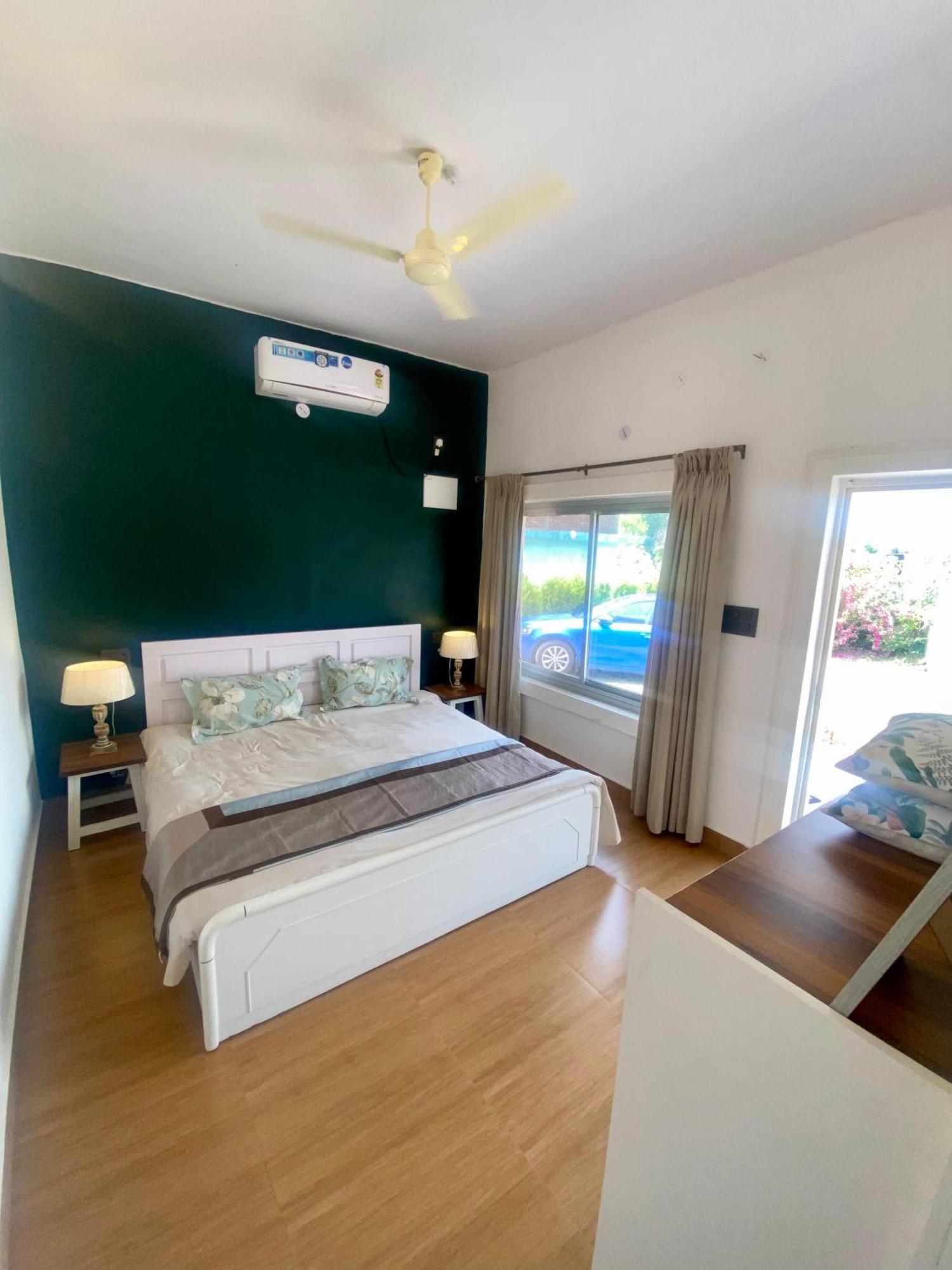 The Bougainvillea Cottage Farmstay Near Dehradun , 2 Bedroom Private Cottage Next To Fields And Orchards With Hill Views מראה חיצוני תמונה