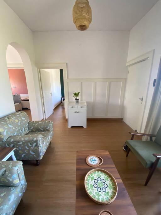 The Bougainvillea Cottage Farmstay Near Dehradun , 2 Bedroom Private Cottage Next To Fields And Orchards With Hill Views מראה חיצוני תמונה
